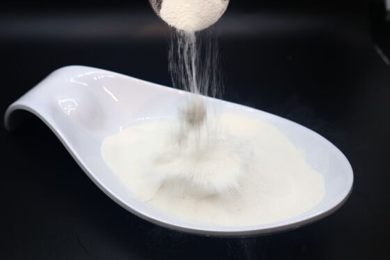  Silk Amino Acid 90% Cosmetic Grade Water Soluble White Powder for Skin Care
